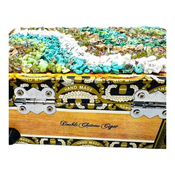 Braciano Handcrafted with Gemstones on a Vintage Cigar Box W/ Bamboo Handle - Picture 12 of 12